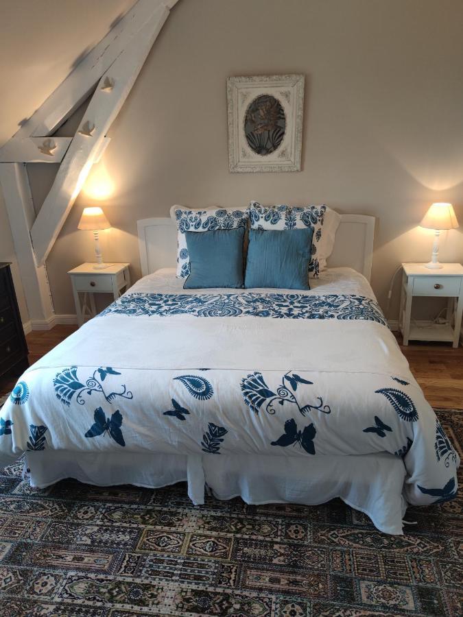 Reves & Riviere Bed & Breakfast Bagian luar foto