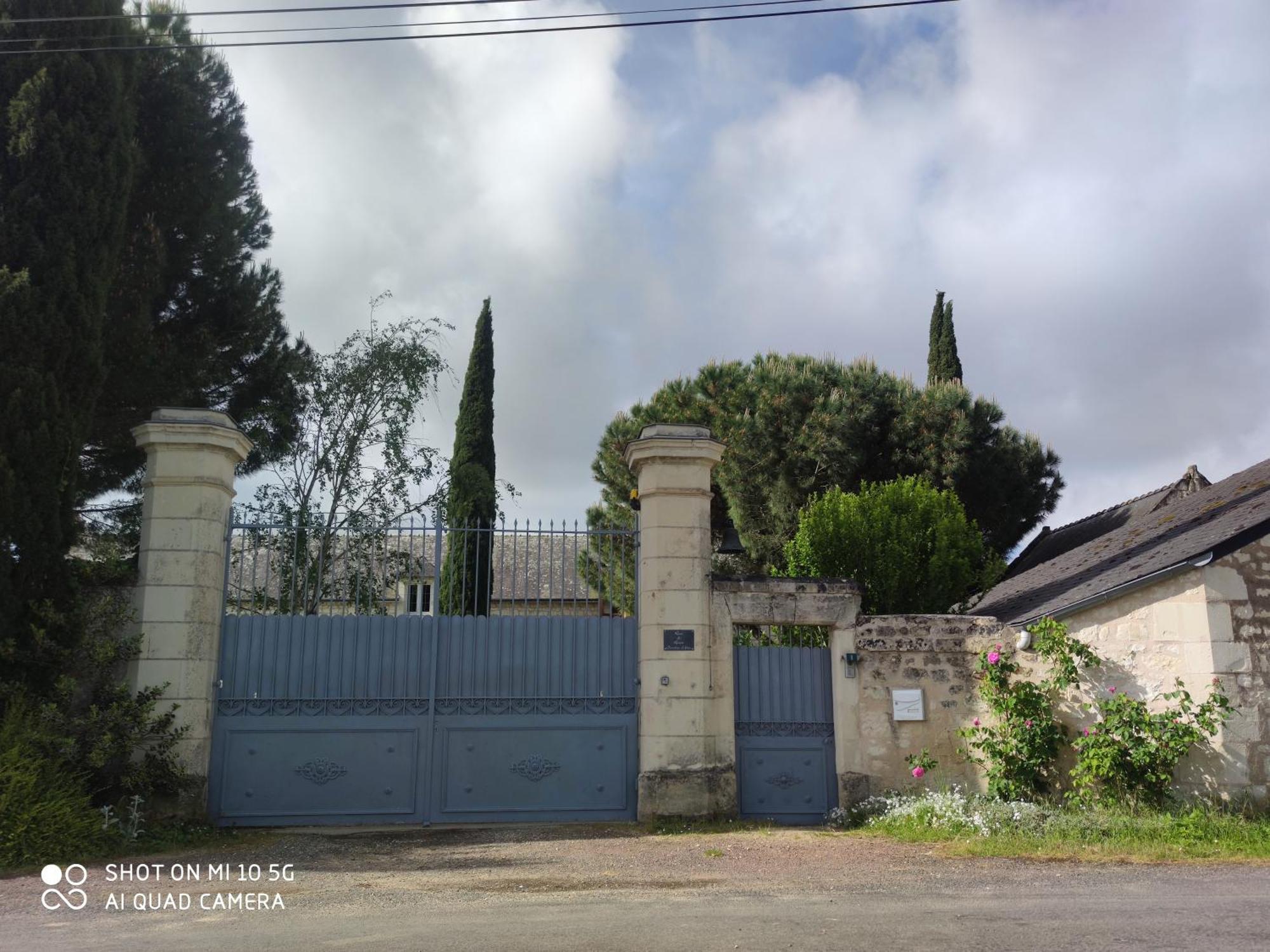 Reves & Riviere Bed & Breakfast Bagian luar foto