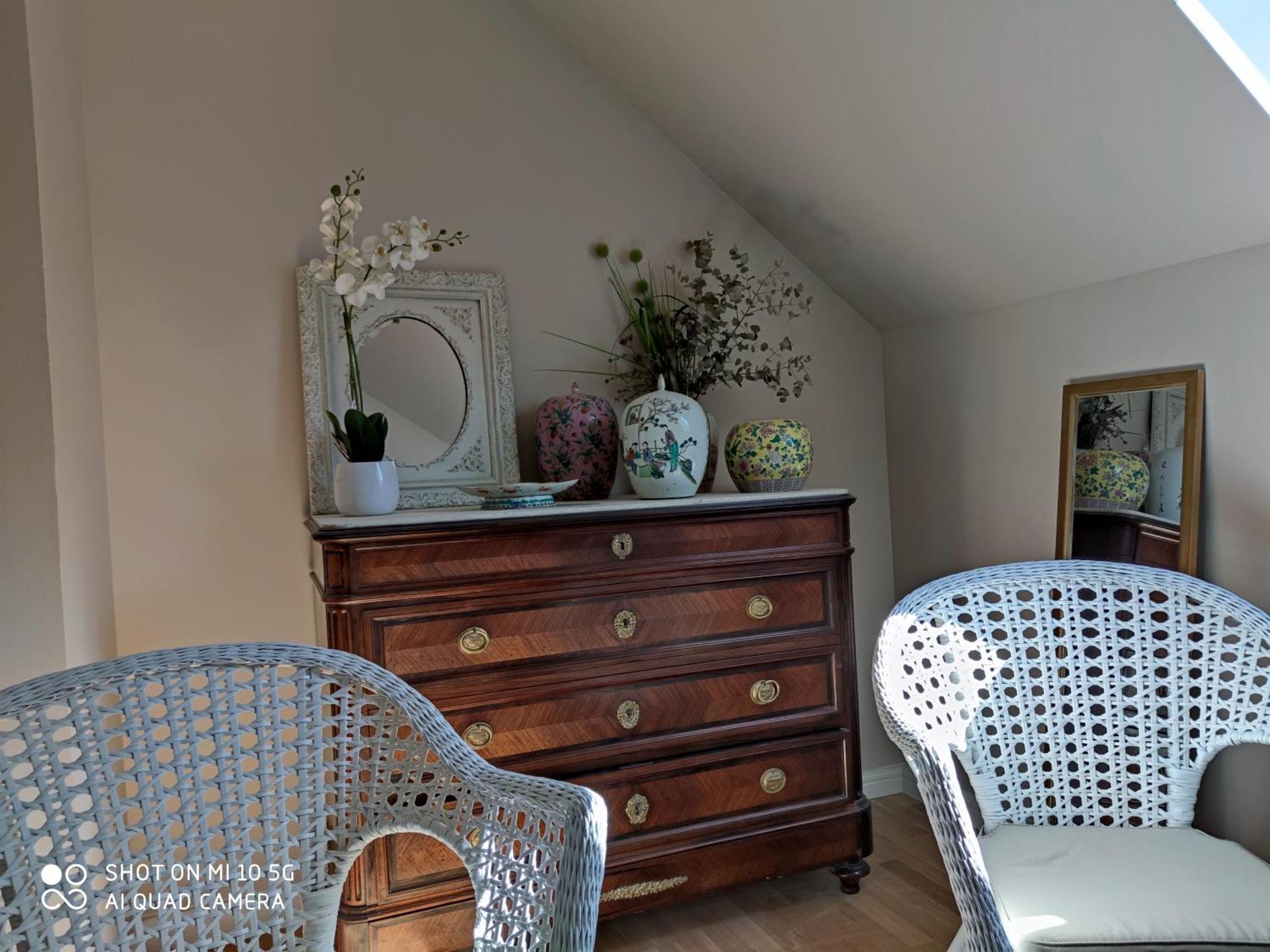 Reves & Riviere Bed & Breakfast Ruang foto